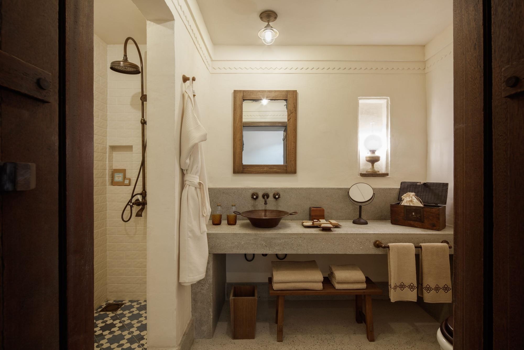 Al Seef Heritage Dubai, Curio Collection By Hilton 4* Dubai